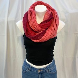 Thick Pink/Red Infinity Scarf
